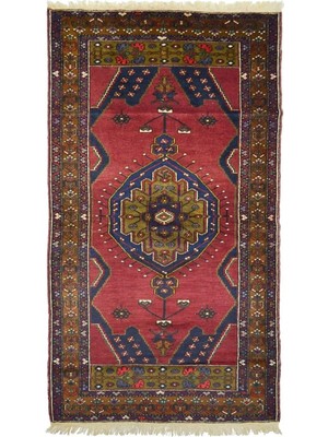 Kilim Co. Vintage Yahyalı El Dokuma Halısı, Madalyon Desenli 120X230 cm (2.76 M²)