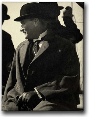 Atatürk Portresi Dekoratif Kanvas Duvar Tablosu