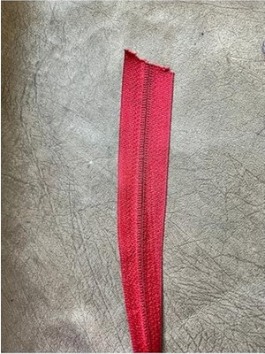 AKS 10 Metre Uzunlu Kırmızı Fermuar, 20 Başlık ile Birlikte