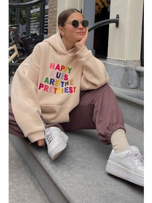 AKS Madmext Bej Kapüşonlu Nakışlı Sweatshirt, Happy Guys Are The Prettiest Baskılı, L Beden