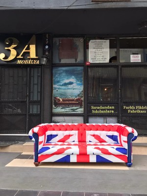 Britania Chesterfield Sofa