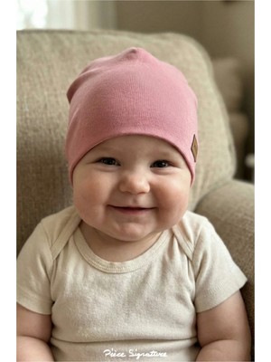 PIECE SIGNATURE %100 Cotton Çift Kat Kız Bebek Penye Bere ( 0-18 Ay )
