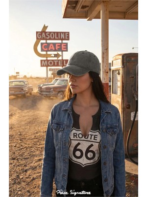 PIECE SIGNATURE %100 Akrilik, Yıkamalı Trucker Şapka, Kemer Tokalı Ayarlanabilir ( Unisex )
