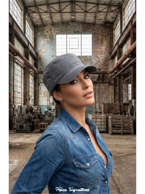 PIECE SIGNATURE %100 Akrilik, Yıkamalı Trucker Castro Şapka, Kemer Tokalı Ayarlanabilir ( Unisex )