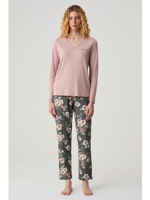 Catherine's Çiçek Desenli V Yaka Pijama Takımı