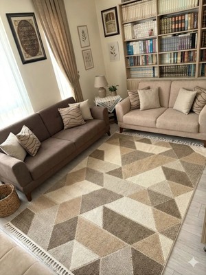 Nevmahall Minimalist Tasarımlı Giza Halı
