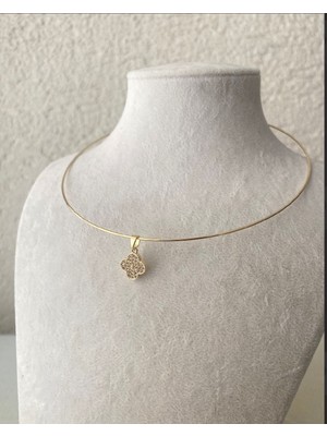 Nish Point Yonca Charmlı Choker Kolye