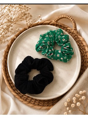 Tcey 2’li Oversize Scrunchie Lastik Toka Seti – Siyah & Yeşil Çiçekli