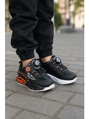 Minibonito Erkek Çocuk Mekanizmalı Sneaker Spor Ayakkabı – Şık ve Pratik Günlük Kullanım