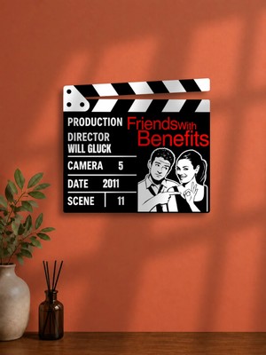Gişe Arts Duvar Dekoru / Klaket Tablo (Siyah) - Friends With Benefits (Arkadaştan Öte)