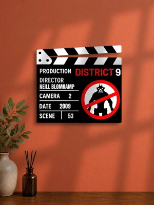 Gişe Arts Duvar Dekoru / Klaket Tablo (Siyah) - District 9 (Yasak Bölge 9)