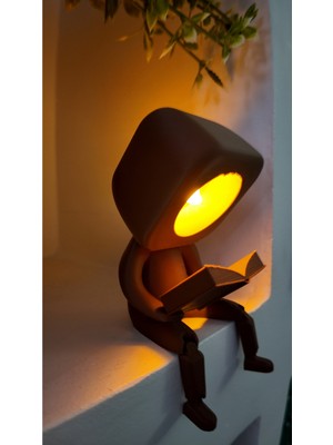 Piyatech 3D Home Aksesuar Dekoratif Işıklı Sevimli Kitap Okuyan Biblo LED Tealight Gece Lambası