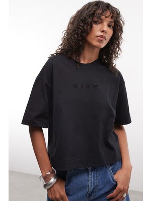 Nike Sportswear Luxe Ss Oversized Womens Tee Boxy Bol Kesim Kadın Tişört Siyah