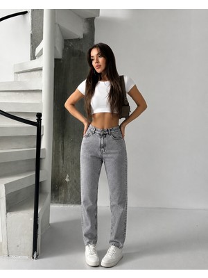 Blue Marlin Yüksek Bel Mom Jeans Ön Taş Detaylı Kadın Kot Pantolon