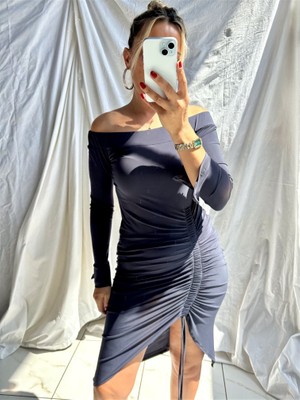 Gözde Tasarım Butik Kadın Antrasit Renk Madonna Yakalı Drapeli Midi Boy Yırtmaçlı Uzun Kollu Sandy Elbise