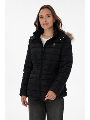 Sungur's Store Kışlık Kadın Mont Modelleri ve Kombin Fikirleri