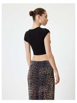 Sungur's Store Kap Kol Bisiklet Yaka Kadın Tişört: Modal Karışımlı Slim Fit