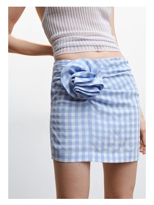 Sungur's Store Kareli Çiçekli Üst Modelleri ile Rahat Yaz Seçenekleri