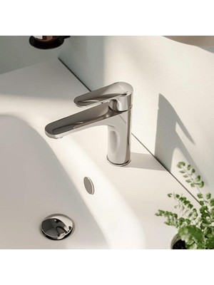 Sungur's Store Krom Renkli Lavabo Bataryası ile Modern Banyo