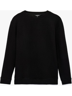 Die Grup Regular Fit Uzun Kollu Dokulu Bisiklet Yaka Sweatshirt