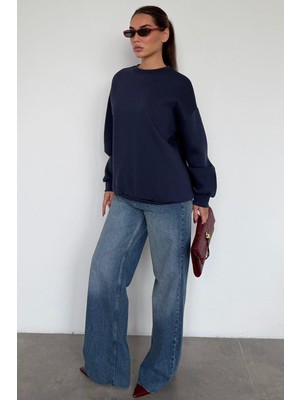 Die Grup Madmext Kadın Lacivert Basic Bisiklet Yaka Sweatshirt, M Beden