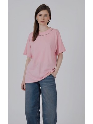 Myes Butik Pembe Boğaz Yazılı