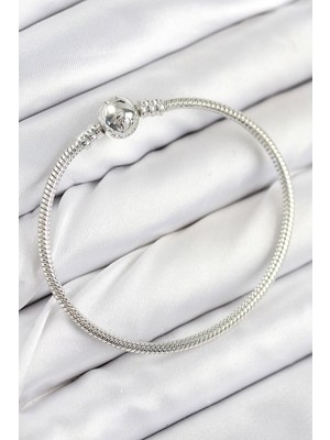 Inure Jewelry Pirinç Charm Topcuk Model Gümüş Renk Kadın Bileklik