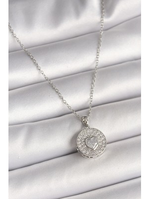 Inure Jewelry 316L Çelik Gümüş Renk Zincir Zirkon Taşlı Kalp İşlemeli Madalyon Model Kadın Kolye