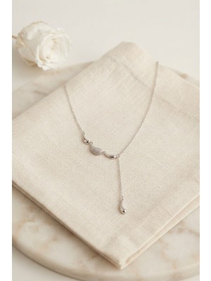 Inure Jewelry Pirinç Gümüş Renk Zirkon Taşlı Damla Model Kadın Kolye