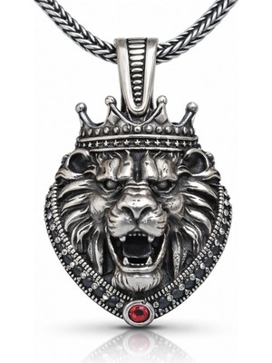 Inure Jewelry Gümüş Taçlı Aslan Figürlü Erkek Kolye