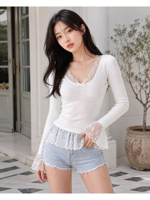 Moonstyle Collection Victorian Gothic Soft Tam Boy Dantel Detaylı Uzun Kol Bluz