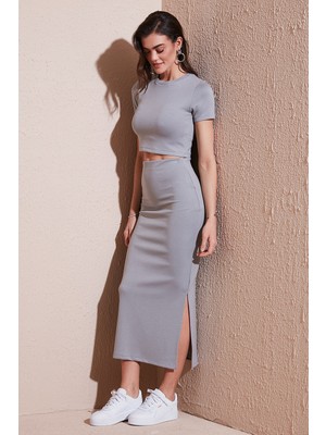 Lela Slim Fit Yırtmaç Detaylı Uzun Etekli Crop Takım Bayan Takım 5866148