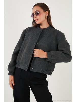 Lela Loose Fit Sıfır Yaka Çıtçıtlı Kaşe Kısa Mont Bayan Mont 6810178