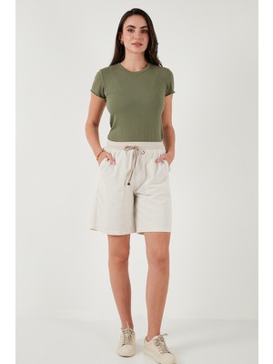Lela Pamuklu Relaxed Fit Yüksek Bel Cepli Mini Şort Bayan Şort 668YP5384