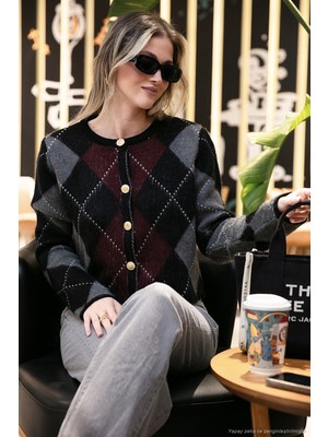 Lela Regular Fit Bisiklet Yaka Baklava Desenli Düğmeli Crop Hırka Bayan Hırka 4615570