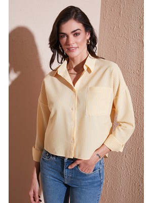 Lela Regular Fit Çizgili Göğüs Cepli Dokulu Gömlek Bayan Gömlek 6772870