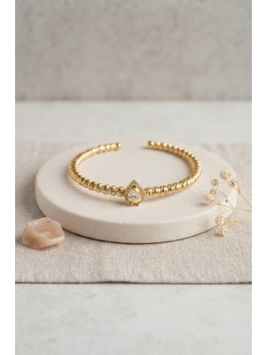 Zenviaa Gold Renk Dorika Model Damla Zirkon Taşlı Kadın Bileklik TJ-BB8856 Zenviaaggg