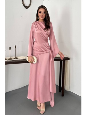 Moda Days Kadın Pudra Saten Maxi Elbise Yandan Bağlamalı Drapeli Uzun Kollu Abiye