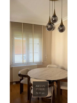 Aksan Grup %100 Gerçek Ahşap Jaluzi Perde Redüktörlü Zincirli Kurdeleli Ekru Renk 50 mm