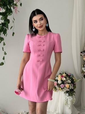 Moda Days Kadın Pembe Mini Elbise Fiyonk Detaylı Kısa Kollu Bisiklet Yaka Atlas Dokulu