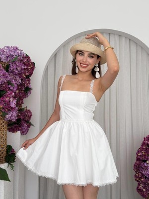 Moda Days Kadın Ekru Mini Elbise Kare Yaka Dantel Askılı Korse Görünümlü Poplin