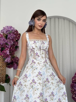 Moda Days Kadın Beyaz Çiçek Desenli Askılı Dantel Detaylı Fiyonklu Midi Elbise