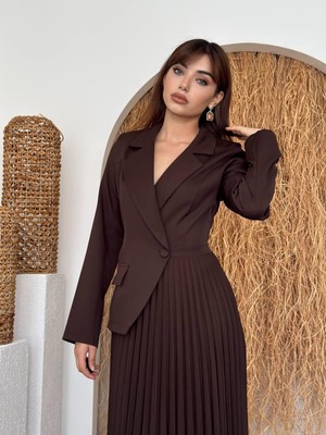 Moda Days Kadın Kahve Kruvaze Yaka Uzun Kollu Pileli Etekli Atlas Midi Elbise