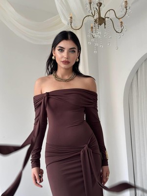Moda Days Kadın Kahve Uzun Kayık Yaka Drapeli Bağlama Detaylı Uzun Kollu Elbise