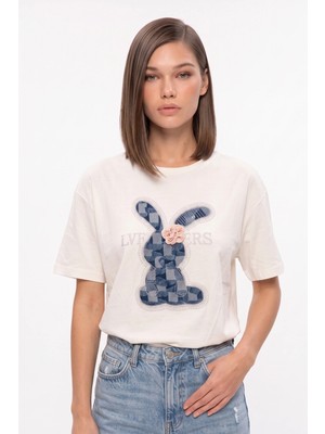 Cemo Tavşan Yamalı Çiçek Uygulamalı Taş Detaylı T-Shirt