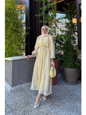 Riella Butik Nelia Düğme Detaylı Balon Kol Tesettür Elbise