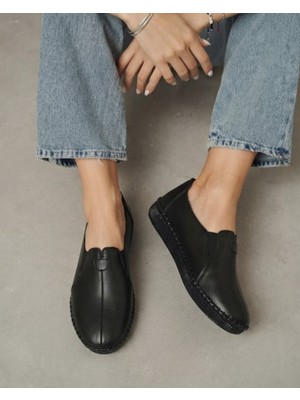 Kadın Rahat Kalıp Silikon Taban Loafer Ayakkabı