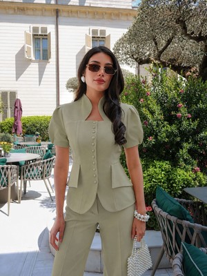 Esra Helvacı Eh Collection Dik Yaka Inci Düğmeli Takım