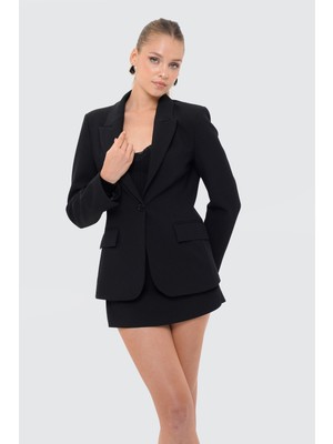 Thalure Kadın Siyah Vücuda Oturan Klasik Blazer