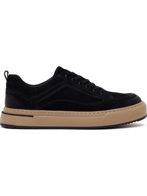Derimod Erkek Siyah Bağcıklı Kalın Tabanlı Nubuk Deri Sneaker WM680045DN